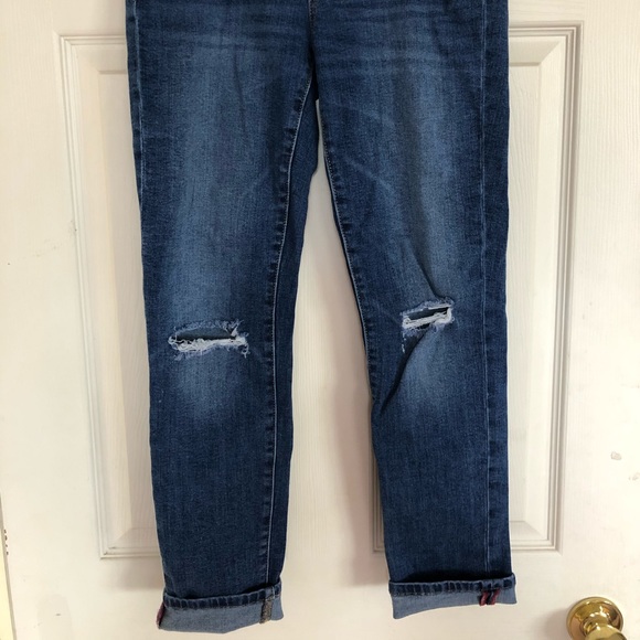 Gap Women’s Girlfriend Mid Rise Distressed Jeans - Picture 6 of 6